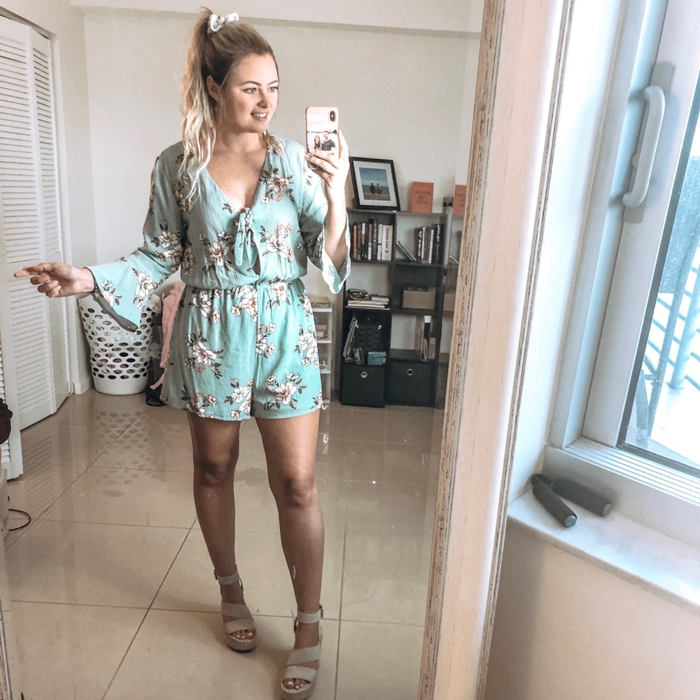 Floral Tie Front Xhilaration Romper Size M Target